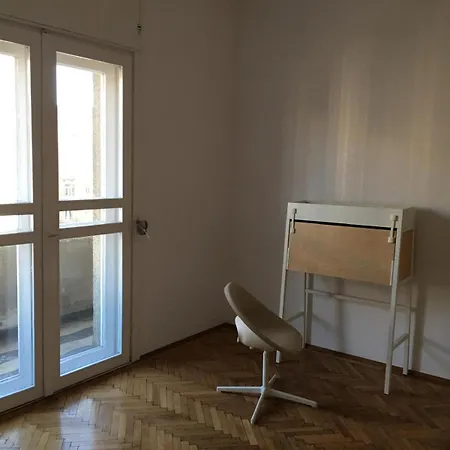 Calea Mosilor Vintage Minimalist 4 *