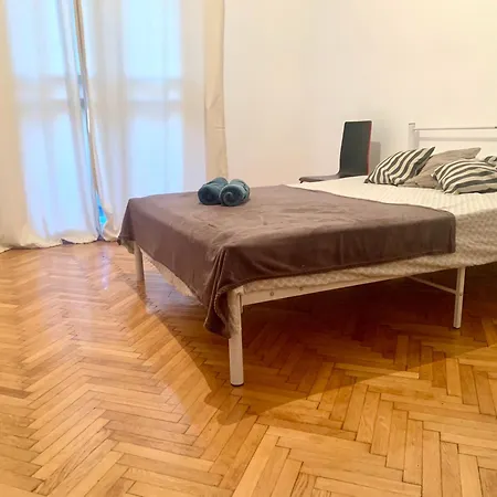 Calea Mosilor Vintage Minimalist 4 * Bukarest