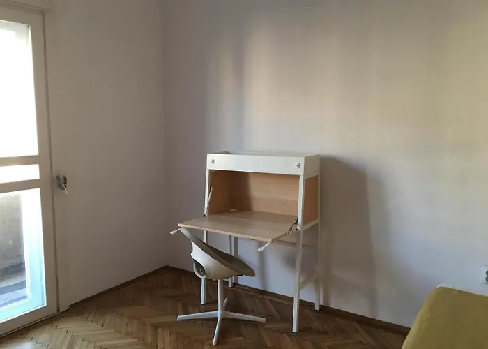 Calea Mosilor Vintage Minimalist 4 בוקרשט