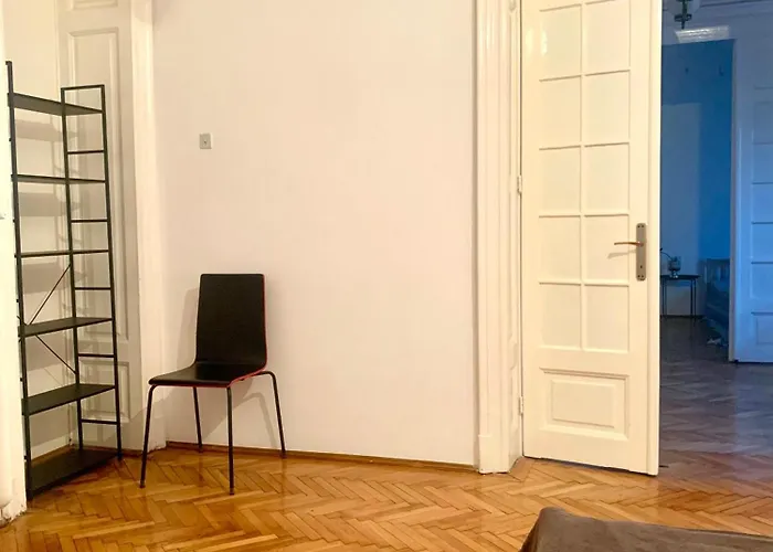 דירה Calea Mosilor Vintage Minimalist 4 *