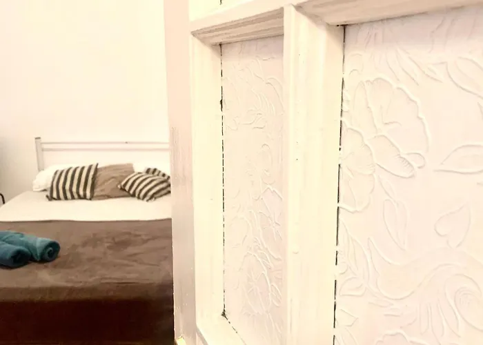 Calea Mosilor Vintage Minimalist 4 דירה *