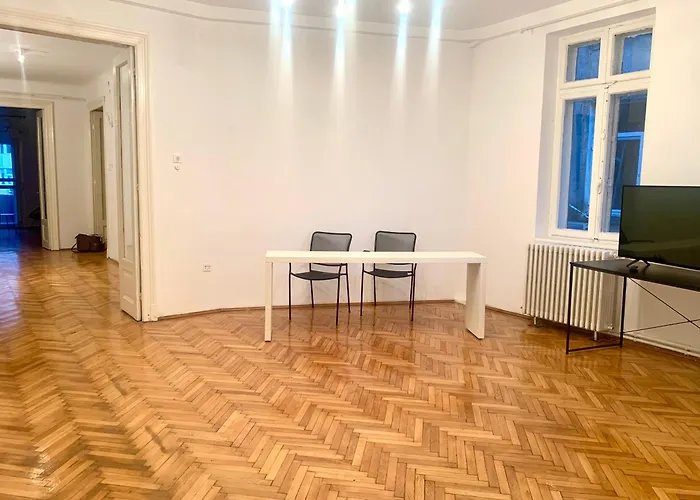 דירה Calea Mosilor Vintage Minimalist 4 בוקרשט