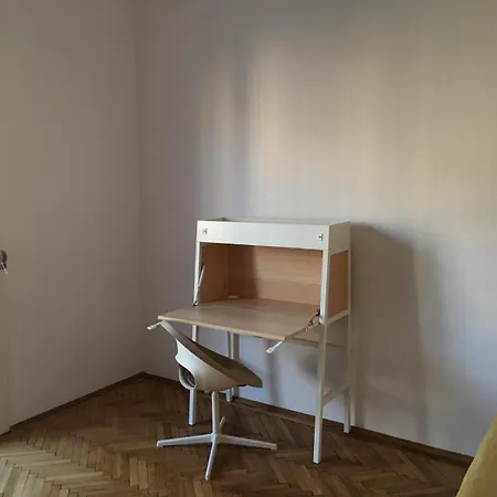 Calea Mosilor Vintage Minimalist 4 Bucharest